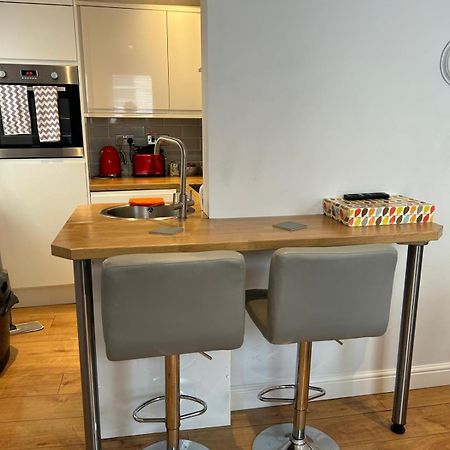 Jaskar Studio 2 Cheltenham Eksteriør billede